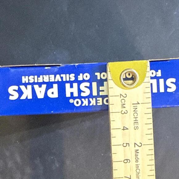 Dekko Silverfish Paks 1 Box (24 individual) Silverfish Control Baits - Picture 10 of 12